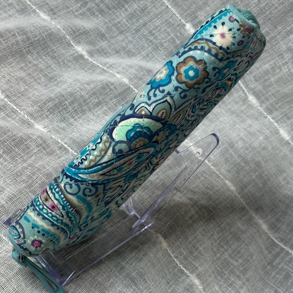 Vera Bradley Daisy Dot Paisley Continental Wallet RFID Zip Around Designer EUC - Picture 6 of 16